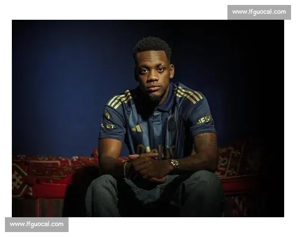 杜兰租借加盟费内巴切,曼联错失潜力前锋 杜兰租借加盟费内巴切,曼联错失潜力前锋