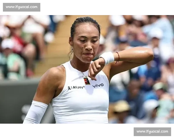 郑钦文拒退赛硬刚克星！赔率看衰或一轮游，11 万奖金悬了？