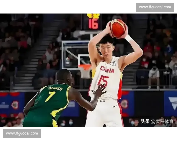 周琦爱子幼儿园毕业！与男篮叔叔互动害羞萌翻全网