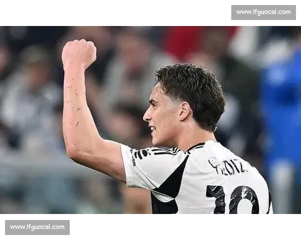 尤文 vs 艾因首发预测:穆阿尼领衔锋线,伊尔迪兹、库普梅纳斯构筑中场新核 尤文 vs 艾因首发预测:穆阿尼领衔锋线,伊尔迪兹、库普梅纳斯构筑中场新核